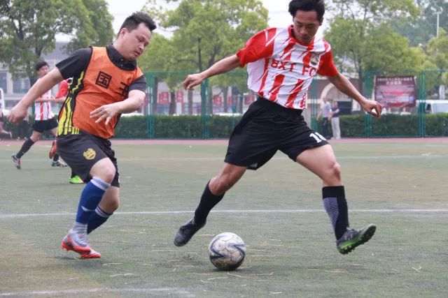 中国足球少年遇上英超小将