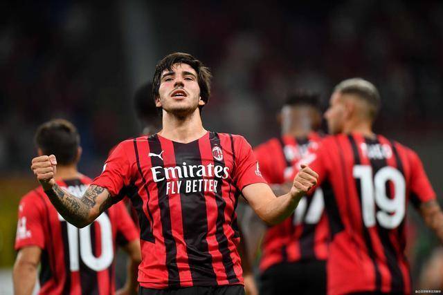 李凯尔0分赵睿17分 中国男篮不敌塞尔维亚