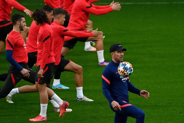 韩德君16+11辽宁胜新疆 林庭谦25分天津胜山东